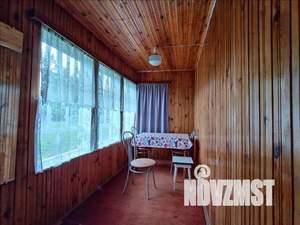 Дом 48м², 2-этажный, участок 9 сот.  