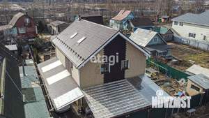 Дом 254м², 3-этажный, участок 8 сот.  