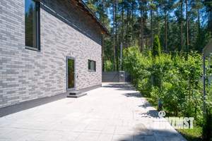 Коттедж 145м&sup2;, 2-этажный, участок 5 сот.  