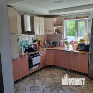 Дом 123м², 2-этажный, участок 10 сот.  