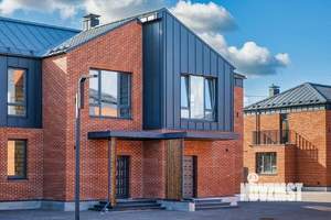 Таунхаус 130м², 2-этажный, участок 2 сот.  