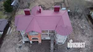 Дом 300м&sup2;, 3-этажный, участок 12 сот.  