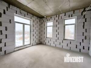 Дом 420м², 3-этажный, участок 14 сот.  
