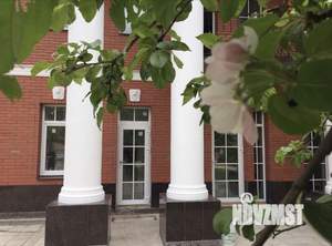 Дом 238м&sup2;, 3-этажный, участок 12 сот.  