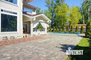 Дом 448м&sup2;, 2-этажный, участок 16 сот.  