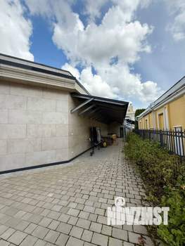 Дом 841м², 3-этажный, участок 23 сот.  