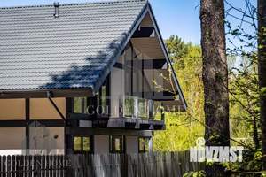 Дом 265м², 2-этажный, участок 24 сот.  