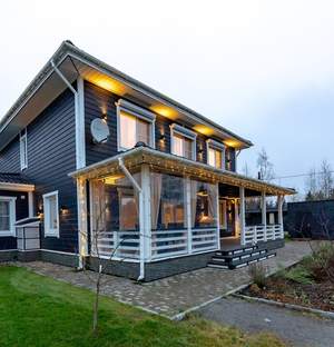 Дом 298м², 2-этажный, участок 9 сот.  