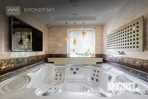 Дом 625м², 2-этажный, участок 14 сот.  