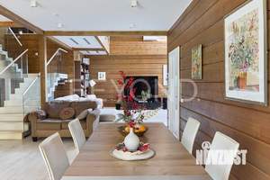 Дом 456м&sup2;, 2-этажный, участок 40 сот.  