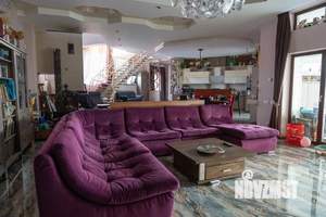 Дом 624м², 2-этажный, участок 17 сот.  