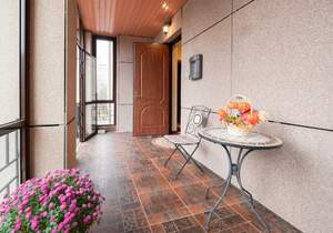 Дом 291м², 3-этажный, участок 1 сот.  