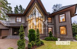 Дом 410м², 2-этажный, участок 18 сот.  