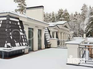 Дом 1663м², 3-этажный, участок 49 сот.  