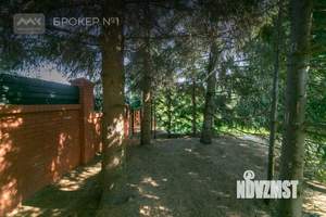 Дом 406м², 3-этажный, участок 36 сот.  