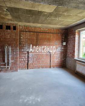 Дом 172м², 2-этажный, участок 4 сот.  