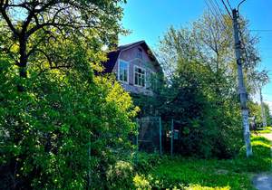 Дом 80м², 2-этажный, участок 12 сот.  