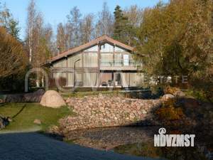 Дом 637м², 3-этажный, участок 16 сот.  