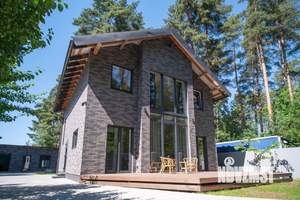 Коттедж 145м², 2-этажный, участок 5 сот.  