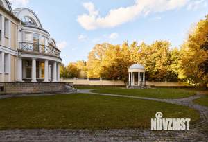 Коттедж 726м², 2-этажный, участок 19 сот.  