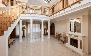 Дом 726м², 2-этажный, участок 19 сот.  