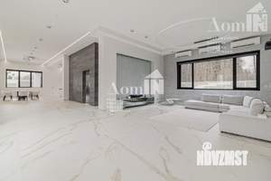 Дом 550м², 2-этажный, участок 40 сот.  