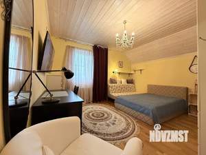 Дом 260м², 3-этажный, участок 13 сот.  