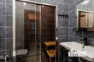 Дом 440м², 2-этажный, участок 22 сот.  