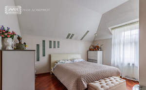 Дом 188м², 3-этажный, участок 3 сот.  