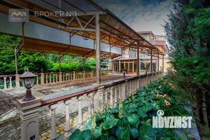 Дом 380м², 3-этажный, участок 11 сот.  