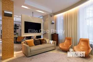 Коттедж 440м², 2-этажный, участок 188 сот.  