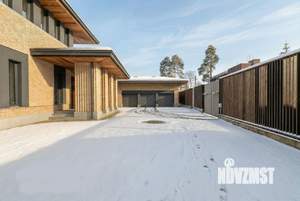 Дом 529м², 2-этажный, участок 21 сот.  