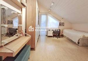 Дом 168м², 2-этажный, участок 12 сот.  