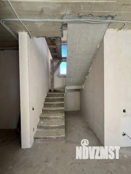 Дом 183м&sup2;, 2-этажный, участок 6 сот.  