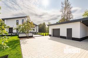 Дом 215м&sup2;, 2-этажный, участок 12 сот.  