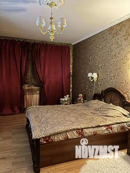 Дом 240м², 2-этажный, участок 20 сот.  