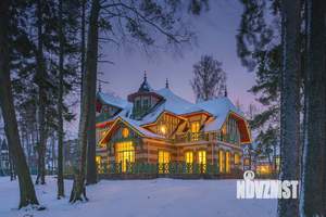 Дом 453м², 3-этажный, участок 53 сот.  