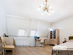 Таунхаус 180м², 3-этажный, участок 180 сот.  