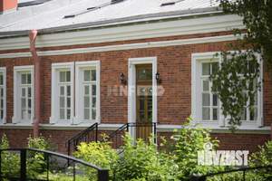 Коттедж 1940м², 2-этажный, участок 15 сот.  