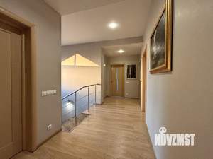 Дом 225м&sup2;, 2-этажный, участок 12 сот.  