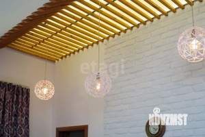 Дом 225м², 2-этажный, участок 15 сот.  