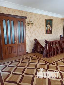 Дом 380м², 3-этажный, участок 11 сот.  