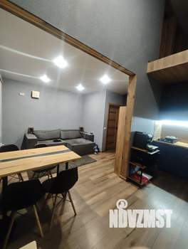 Дом 104м², 2-этажный, участок 6 сот.  