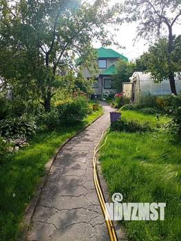 Дом 60м², 2-этажный, участок 8 сот.  