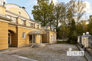 Коттедж 726м², 2-этажный, участок 19 сот.  