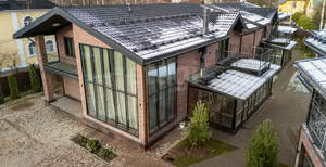 Дом 456м&sup2;, 2-этажный, участок 7 сот.  