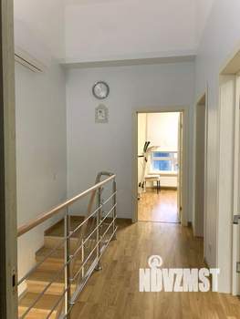 Таунхаус 163м², 2-этажный, участок 5 сот.  