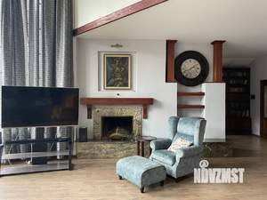 Дом 720м², 3-этажный, участок 21 сот.  