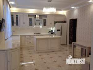 Коттедж 540м², 3-этажный, участок 24 сот.  