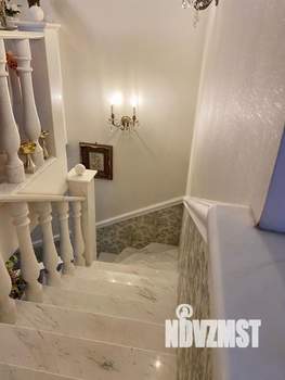 Коттедж 333м², 2-этажный, участок 33 сот.  